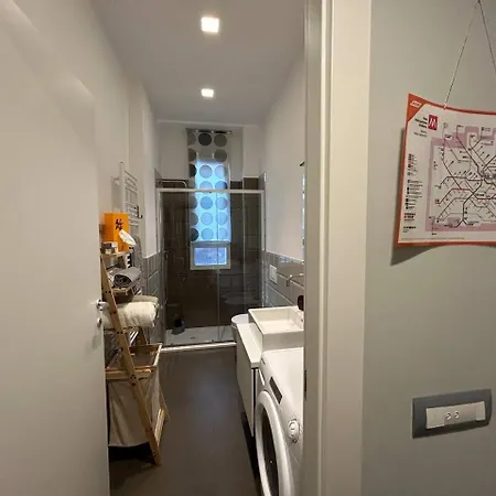 Appartamento Monolocale Vicino Metro E Aeroporto Linate Milano